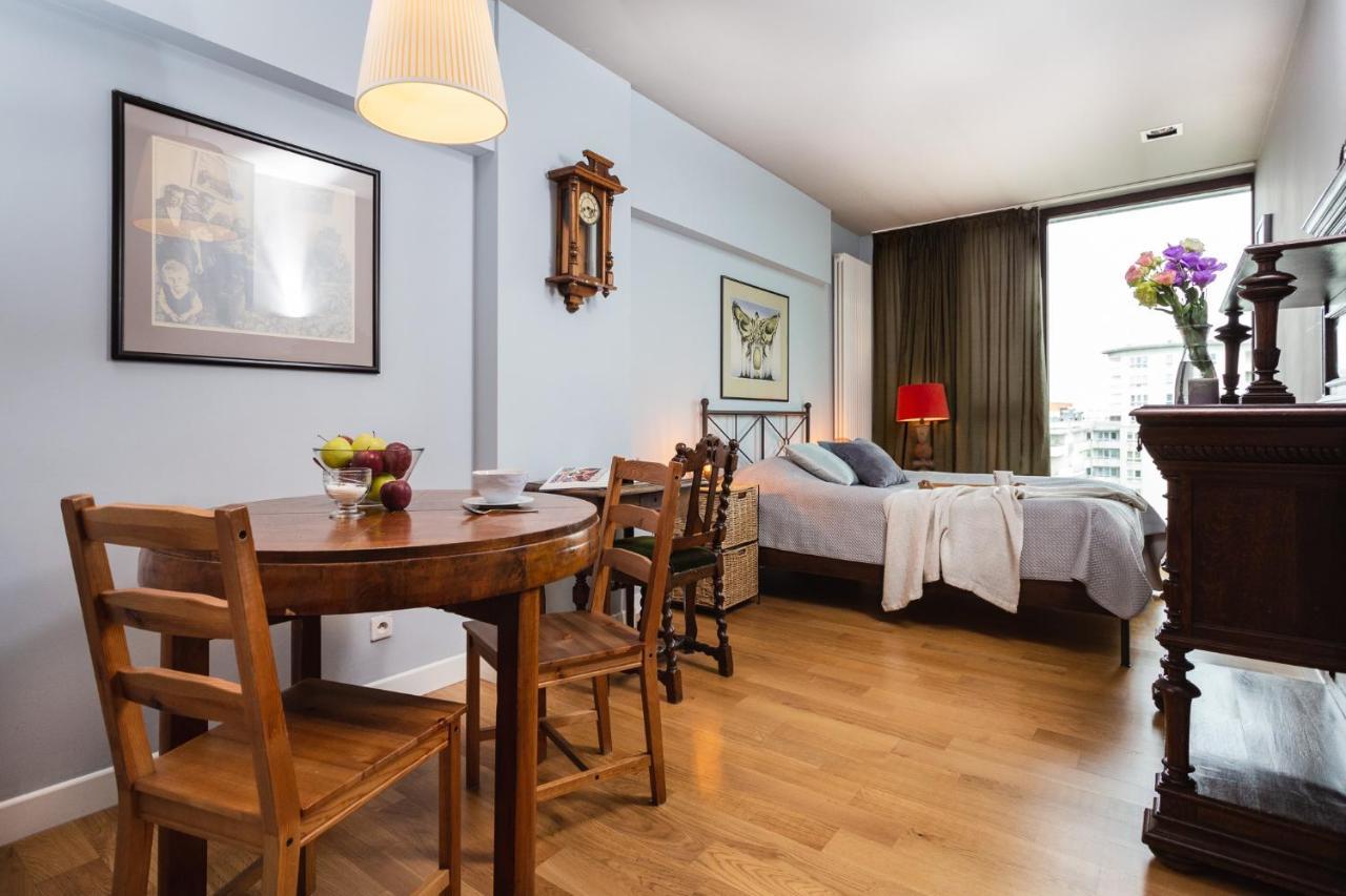 Apartament Triton Park ワルシャワ エクステリア 写真