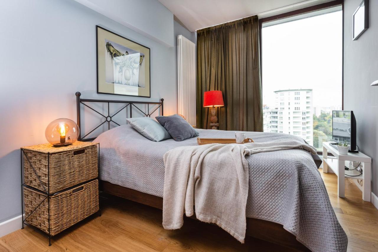 Apartament Triton Park ワルシャワ エクステリア 写真