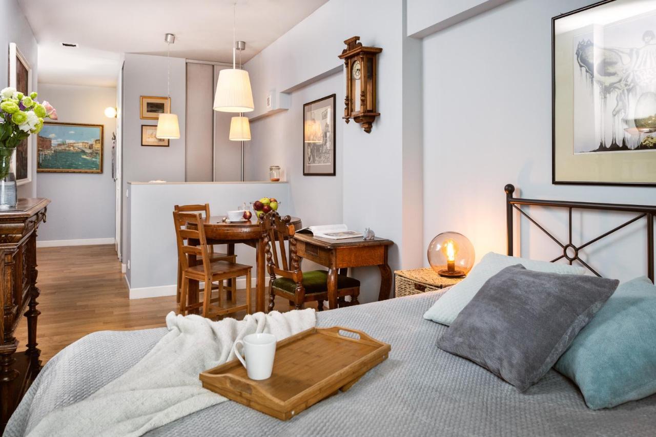 Apartament Triton Park ワルシャワ エクステリア 写真